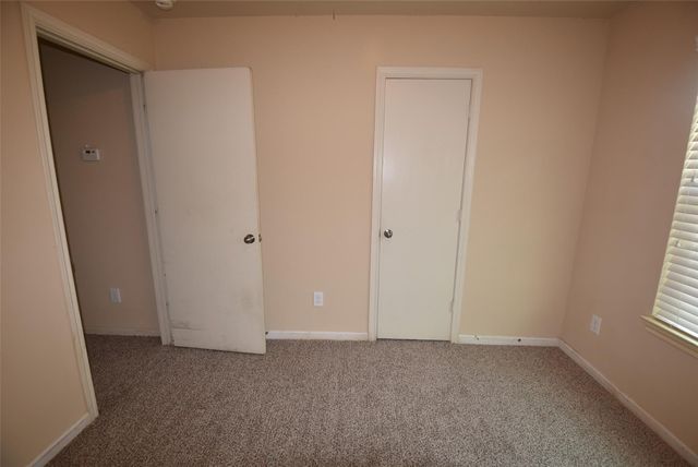 7906 Big Oak Drive, Texas City, TX 77591