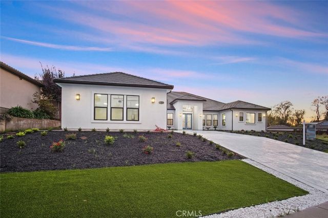 10221 Savannah Court, Oakdale, CA 95361