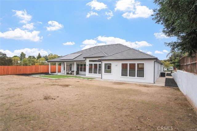 10221 Savannah Court, Oakdale, CA 95361