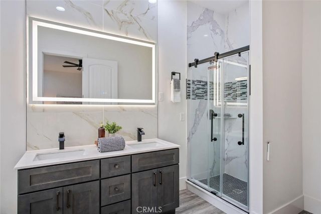 10221 Savannah Court, Oakdale, CA 95361