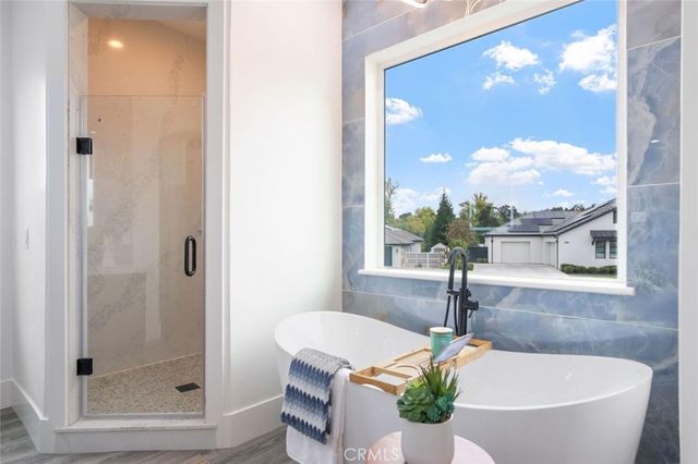 10221 Savannah Court, Oakdale, CA 95361