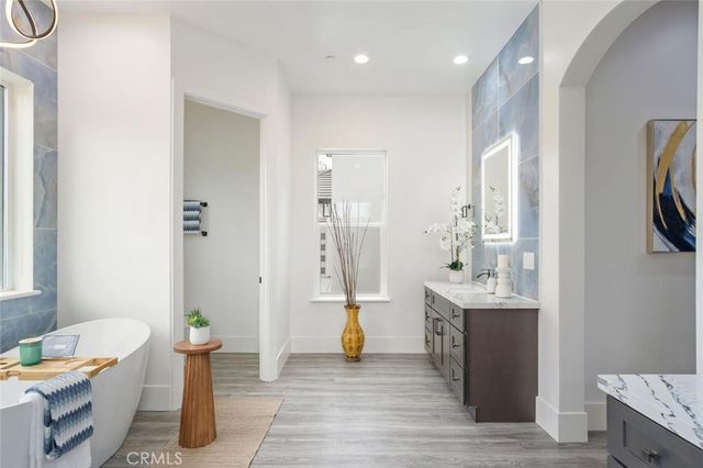 10221 Savannah Court, Oakdale, CA 95361