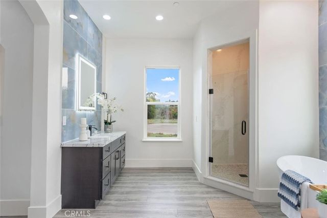 10221 Savannah Court, Oakdale, CA 95361