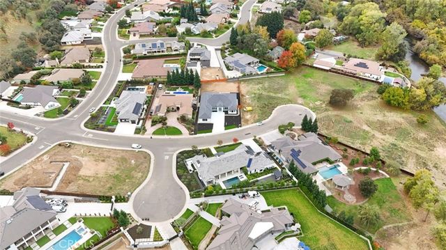 10221 Savannah Court, Oakdale, CA 95361