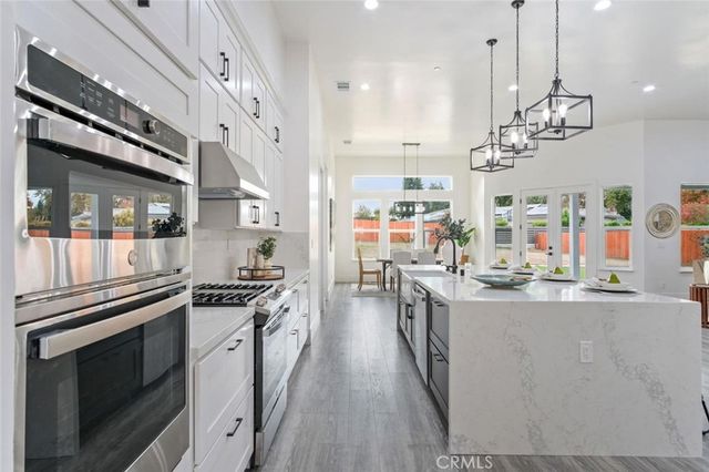 10221 Savannah Court, Oakdale, CA 95361