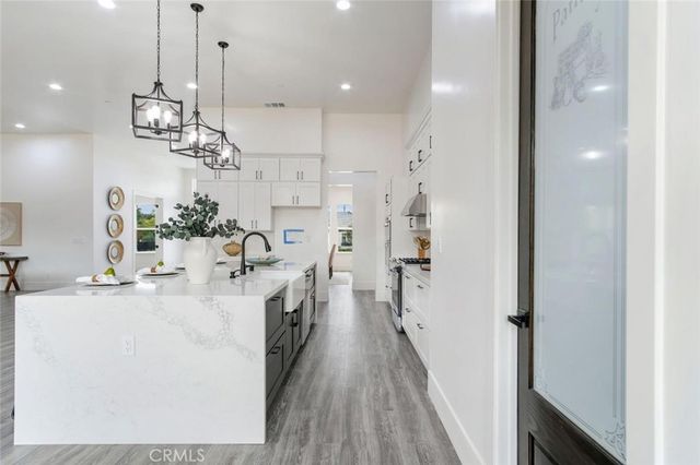 10221 Savannah Court, Oakdale, CA 95361