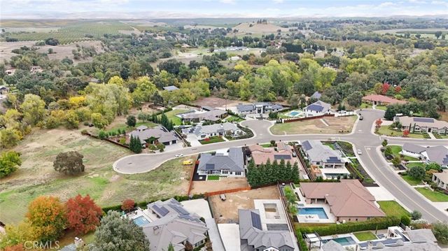 10221 Savannah Court, Oakdale, CA 95361