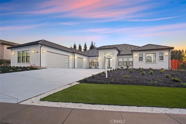 10221 Savannah Court, Oakdale, CA 95361