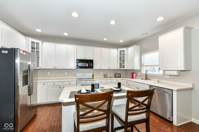 11482 Burkwood Drive, Carmel, IN 46033