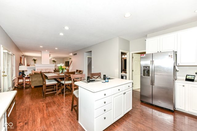 11482 Burkwood Drive, Carmel, IN 46033