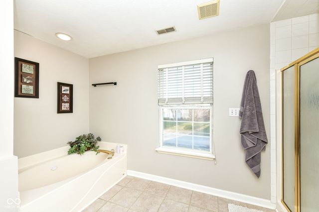 11482 Burkwood Drive, Carmel, IN 46033