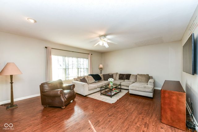 11482 Burkwood Drive, Carmel, IN 46033