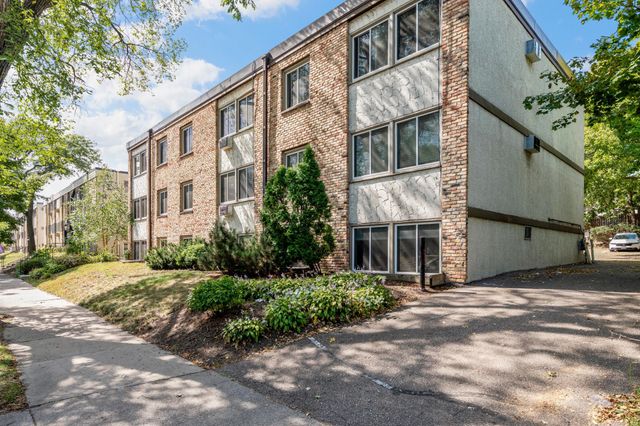 2212 Aldrich Avenue S 106, Minneapolis, MN 55405