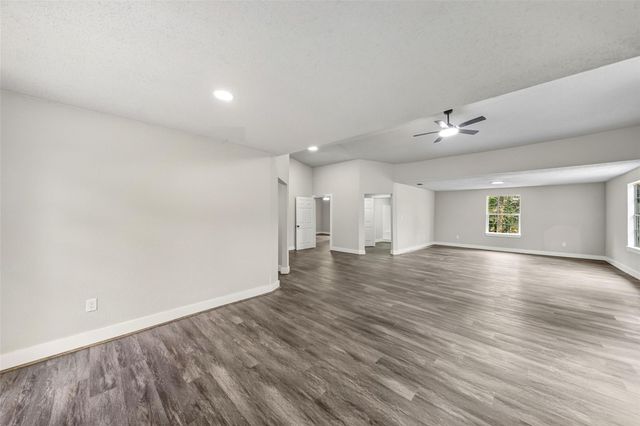 601 Faulkner Avenue, Coldspring, TX 77331