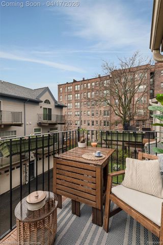 86 Adelaide Street, Detroit, MI 48201