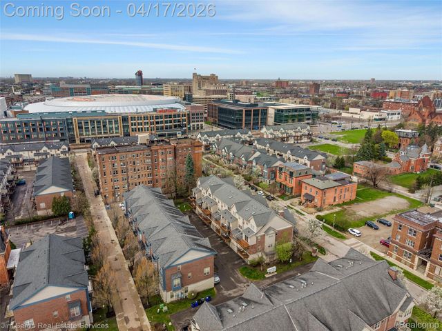 86 Adelaide Street, Detroit, MI 48201