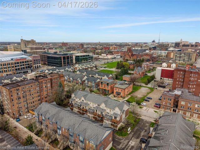 86 Adelaide Street, Detroit, MI 48201