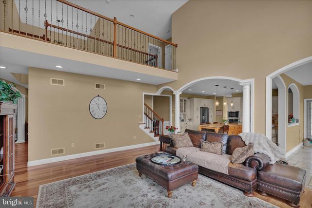 3 BEECHWOOD DR, Shoemakersville, PA 19555
