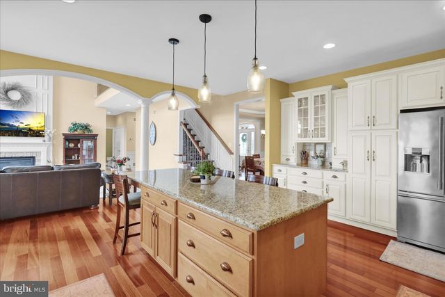 3 BEECHWOOD DR, Shoemakersville, PA 19555