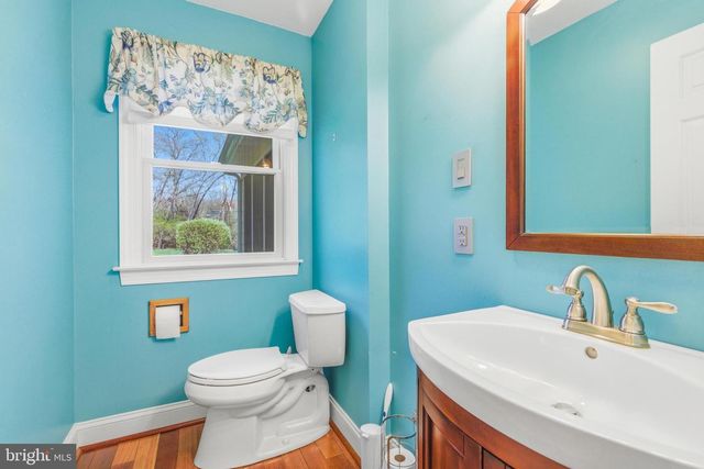 76 COLONIAL CIR, Thornton, PA 19373