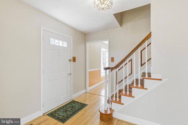 76 COLONIAL CIR, Thornton, PA 19373