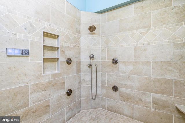 76 COLONIAL CIR, Thornton, PA 19373