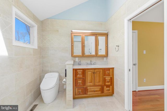 76 COLONIAL CIR, Thornton, PA 19373