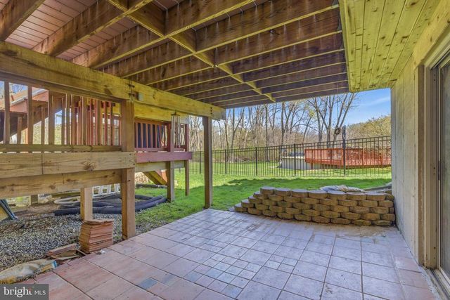 76 COLONIAL CIR, Thornton, PA 19373