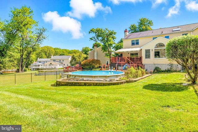 76 COLONIAL CIR, Thornton, PA 19373