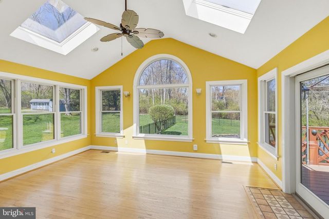 76 COLONIAL CIR, Thornton, PA 19373