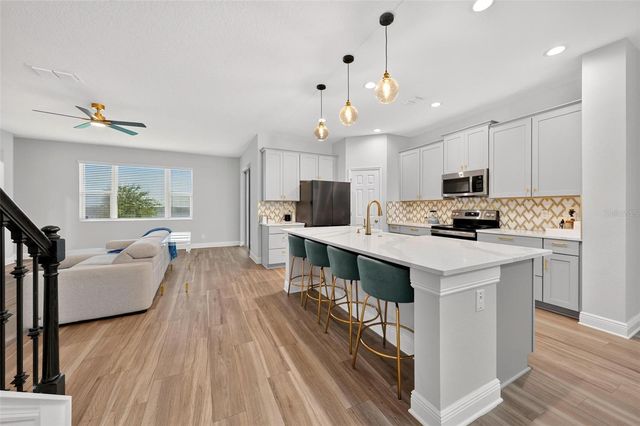 14427 CRESTAVISTA AVENUE, Clermont, FL 34714