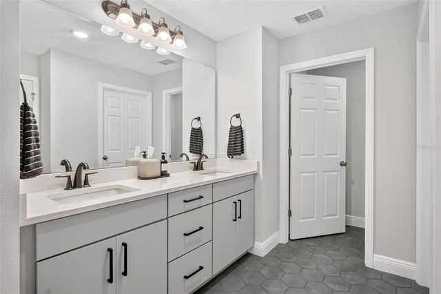 14427 CRESTAVISTA AVENUE, Clermont, FL 34714