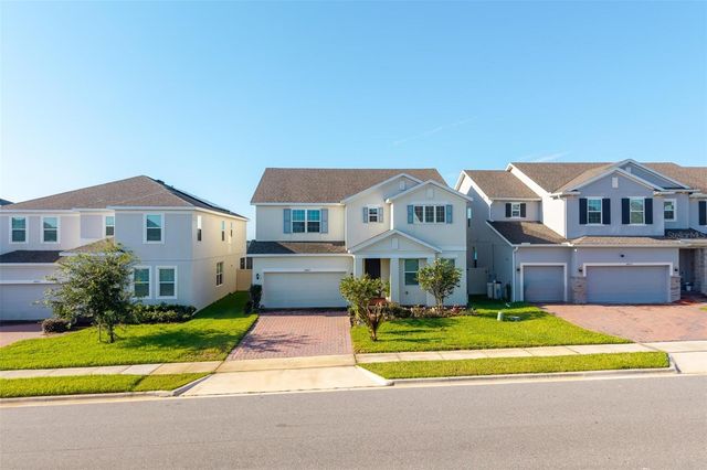 14427 CRESTAVISTA AVENUE, Clermont, FL 34714