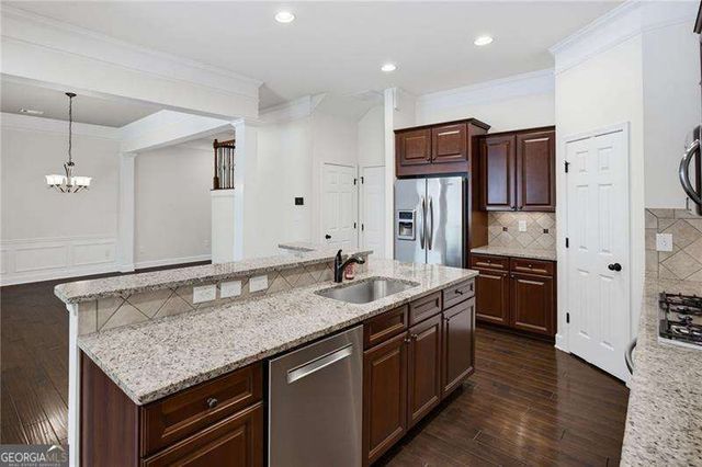 122 Barkley Lane, Sandy Springs, GA 30328