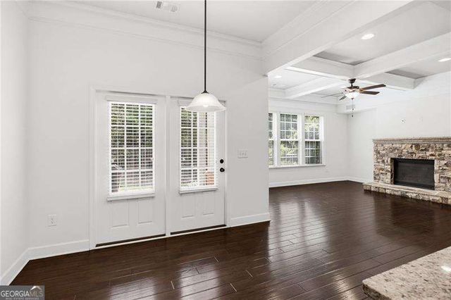 122 Barkley Lane, Sandy Springs, GA 30328