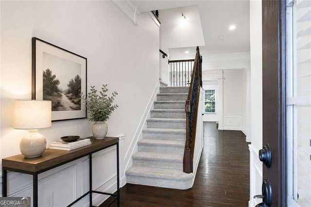 122 Barkley Lane, Sandy Springs, GA 30328