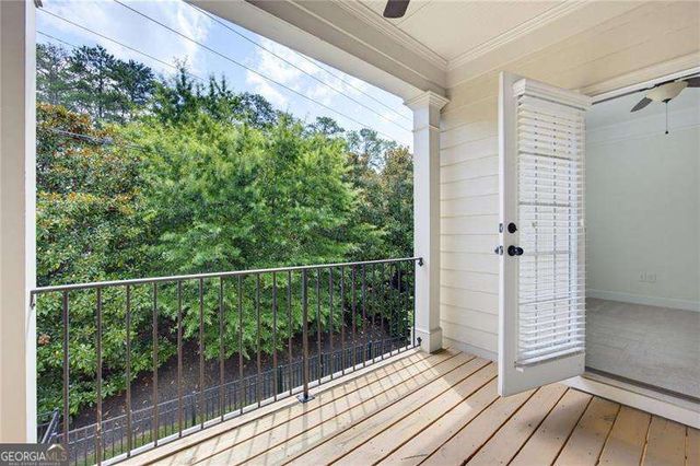 122 Barkley Lane, Sandy Springs, GA 30328