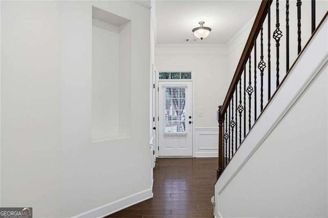 122 Barkley Lane, Sandy Springs, GA 30328
