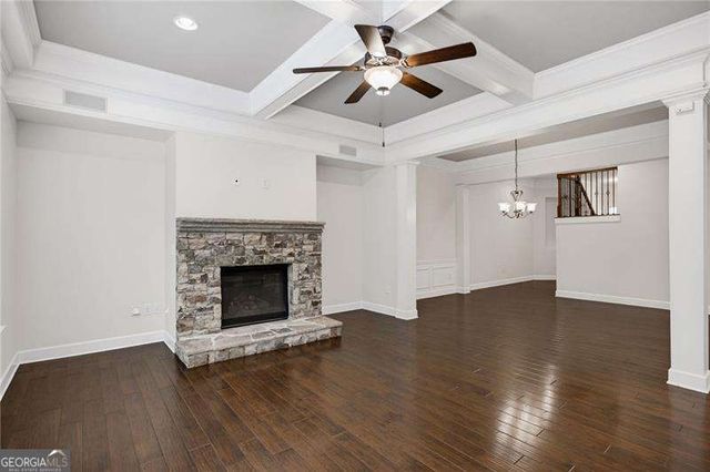 122 Barkley Lane, Sandy Springs, GA 30328