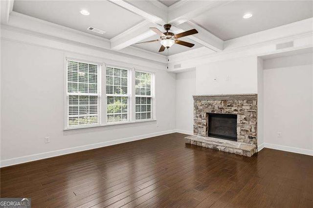 122 Barkley Lane, Sandy Springs, GA 30328