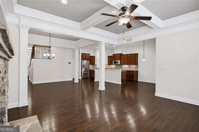 122 Barkley Lane, Sandy Springs, GA 30328