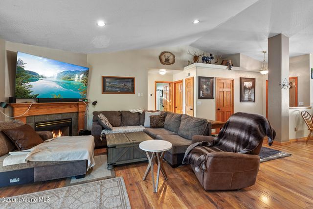 1562 W Laramie AVE, Rathdrum, ID 83858
