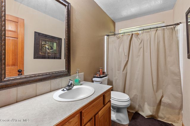 1562 W Laramie AVE, Rathdrum, ID 83858