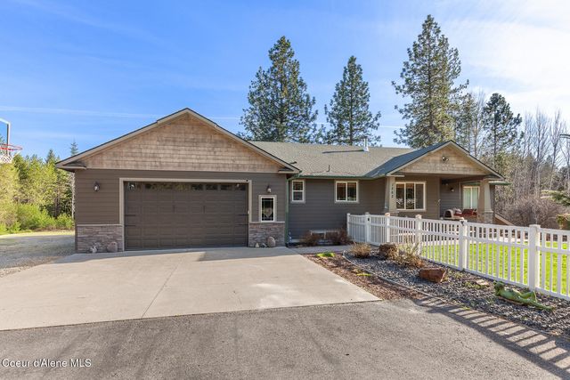 1562 W Laramie AVE, Rathdrum, ID 83858