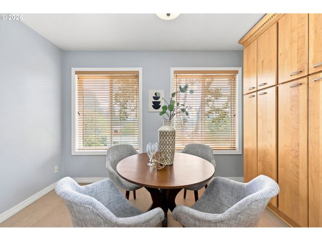 340 PATRICIA Dr, Gladstone, OR 97027