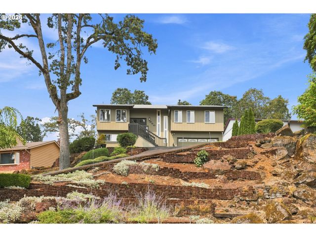 340 PATRICIA Dr, Gladstone, OR 97027
