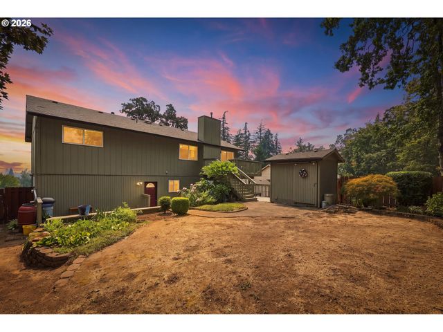 340 PATRICIA Dr, Gladstone, OR 97027
