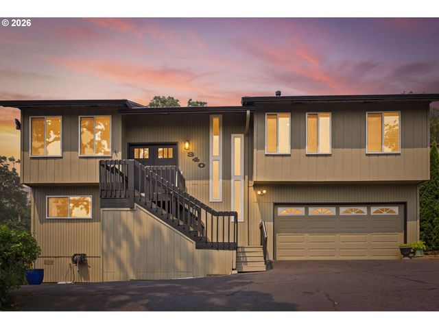 340 PATRICIA Dr, Gladstone, OR 97027