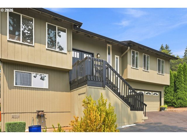 340 PATRICIA Dr, Gladstone, OR 97027