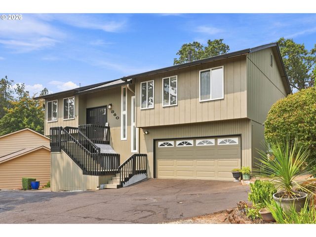 340 PATRICIA Dr, Gladstone, OR 97027